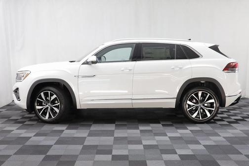 2026 Volkswagen Atlas Cross Sport 2.0T SEL Premium