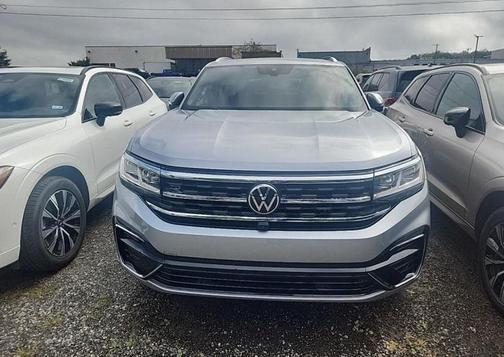 2023 Volkswagen Atlas Cross Sport 3.6L V6 SEL Premium R-Line