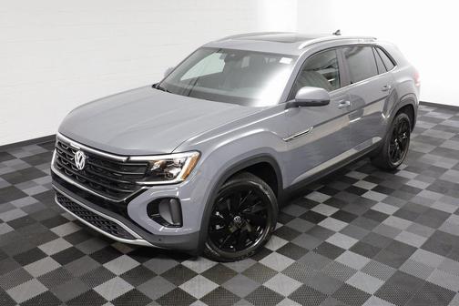 2026 Volkswagen Atlas Cross Sport 2.0T SE w/Technology 4MOTION