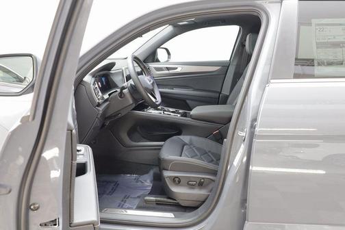 2026 Volkswagen Atlas Cross Sport 2.0T SE w/Technology 4MOTION