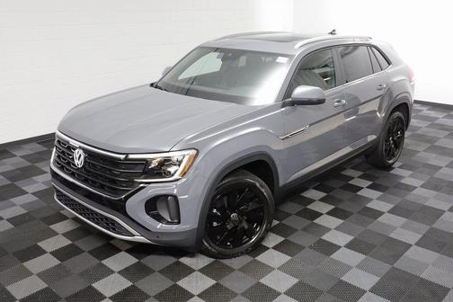 2026 Volkswagen Atlas Cross Sport 2.0T SE w/Technology 4MOTION
