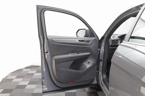 2026 Volkswagen Atlas Cross Sport 2.0T SE w/Technology 4MOTION