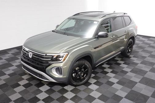 2026 Volkswagen Atlas Peak Edition