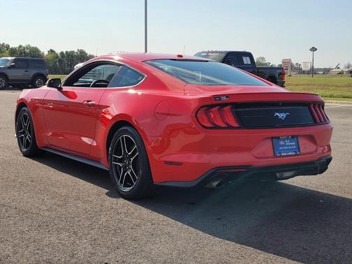 2020 Ford Mustang EcoBoost
