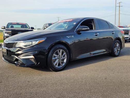 2020 Kia Optima LX