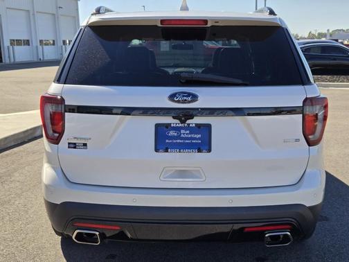 2017 Ford Explorer sport