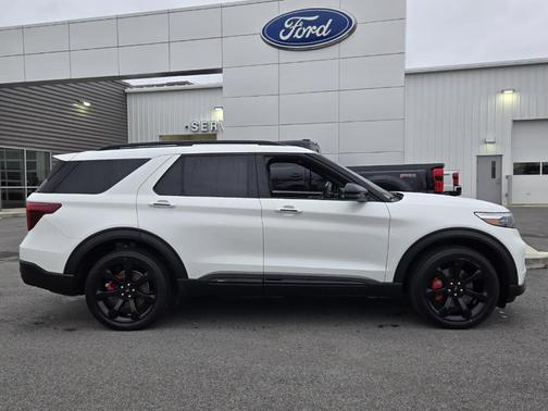 2024 Ford Explorer ST