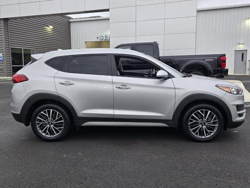 2021 Hyundai TUCSON SEL
