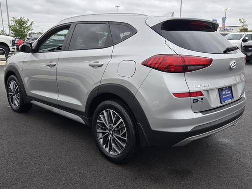 2021 Hyundai TUCSON SEL