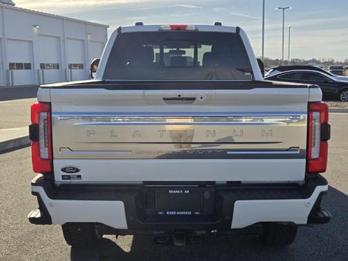 2024 Ford F-250 Platinum