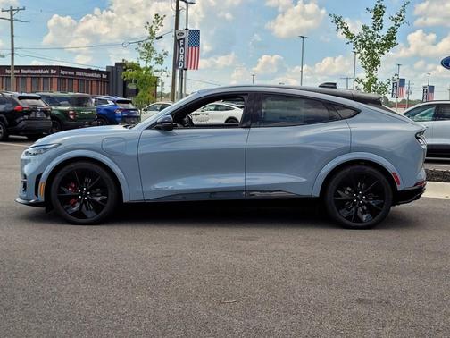 2025 Ford Mustang Mach-E GT