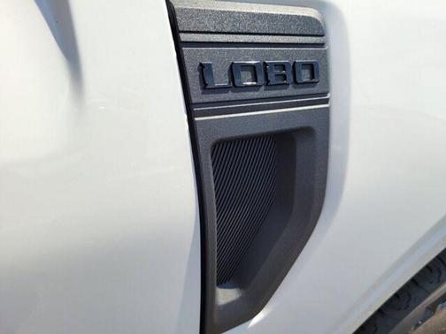 2025 Ford Maverick Lobo Standard