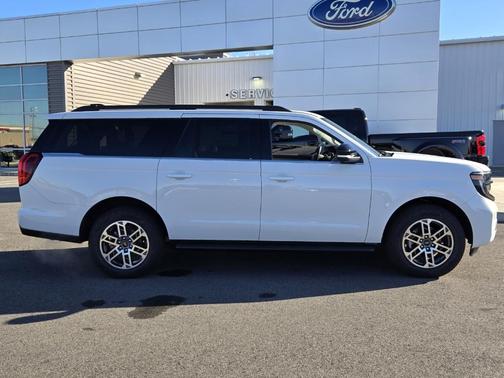 2026 Ford Expedition Max Active