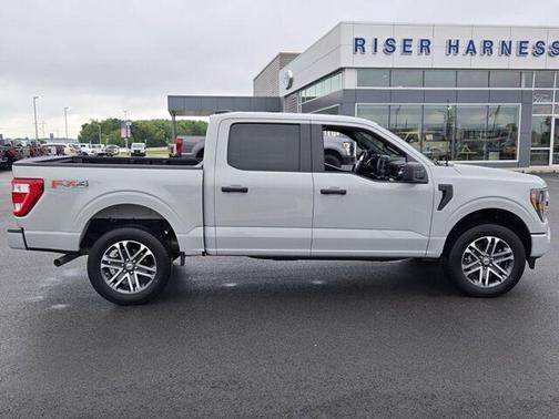 Avalanche 2023 Ford F-150 XL