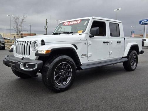2021 Jeep Gladiator Overland