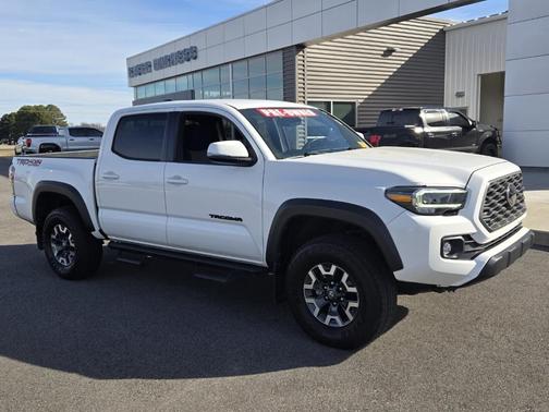 2023 Toyota Tacoma TRD Off Road