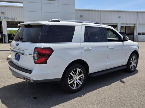 Oxford White 2024 Ford Expedition Limited