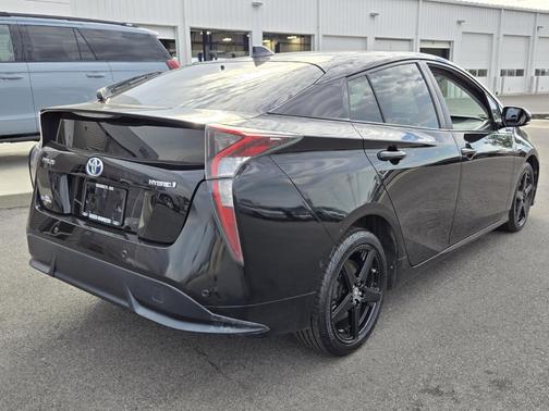 2018 Toyota Prius Four Touring