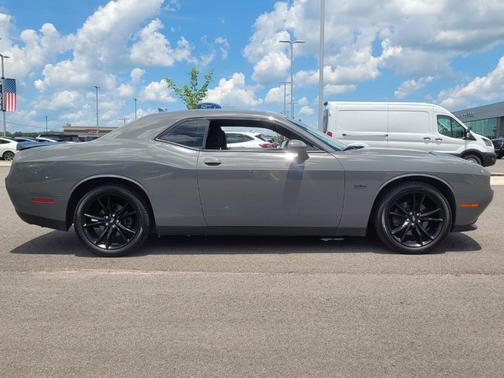 2018 Dodge Challenger R/T