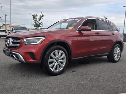 designo Cardinal Red Metallic 2020 Mercedes-Benz GLC 300 Base
