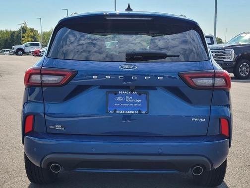 2023 Ford Escape ST-Line Select