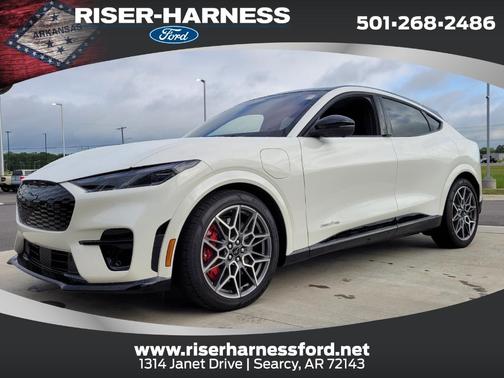 2025 Ford Mustang Mach-E GT