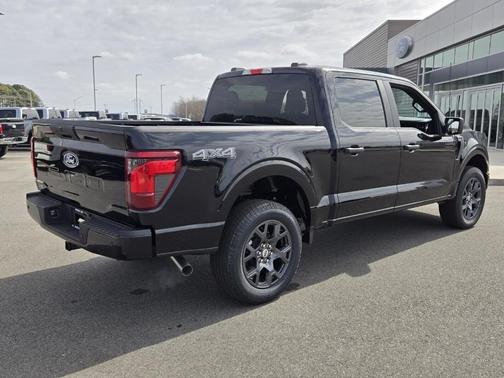 Agate Black Metallic 2026 Ford F-150 STX