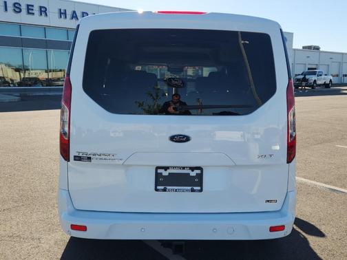 2023 Ford Transit Connect XLT
