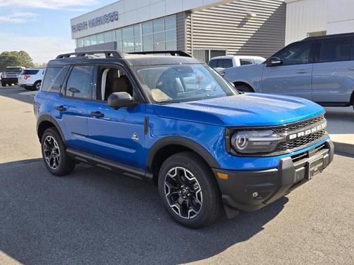 Velocity Blue Metallic 2026 Ford Bronco Sport Outer Banks