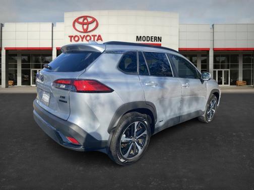 2024 Toyota Corolla Cross Hybrid XSE