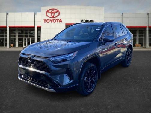 2025 Toyota RAV4 Hybrid SE