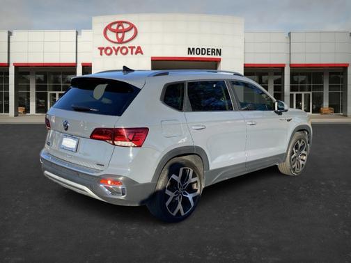 2023 Volkswagen Taos 1.5T SEL