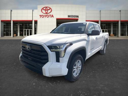 White 2025 Toyota Tundra SR5