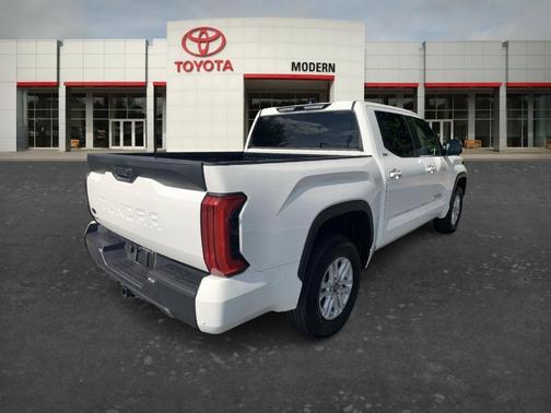 White 2025 Toyota Tundra SR5