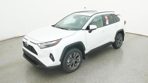 2025 Toyota RAV4 Hybrid XLE Premium