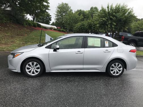 2023 Toyota Corolla Hybrid LE