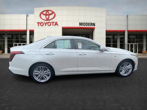 2022 Cadillac CT4 Premium Luxury