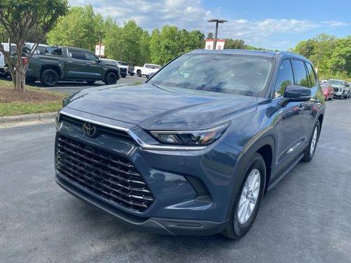 Gray 2025 Toyota Grand Highlander XLE