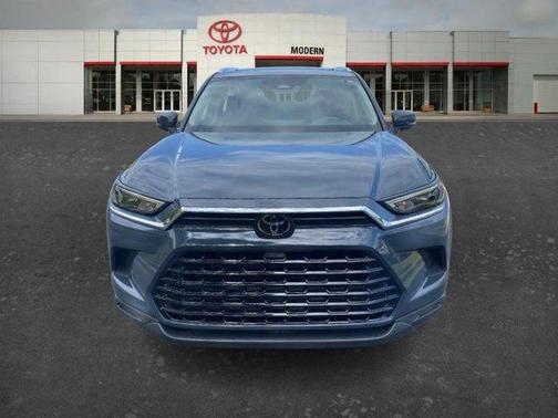 Gray 2025 Toyota Grand Highlander XLE