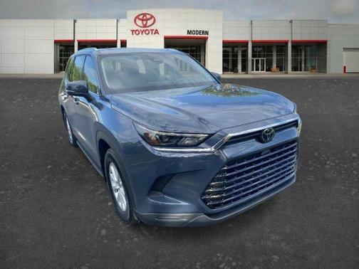 Gray 2025 Toyota Grand Highlander XLE