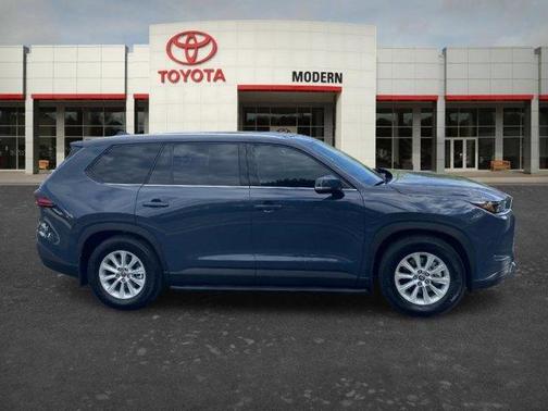 Gray 2025 Toyota Grand Highlander XLE