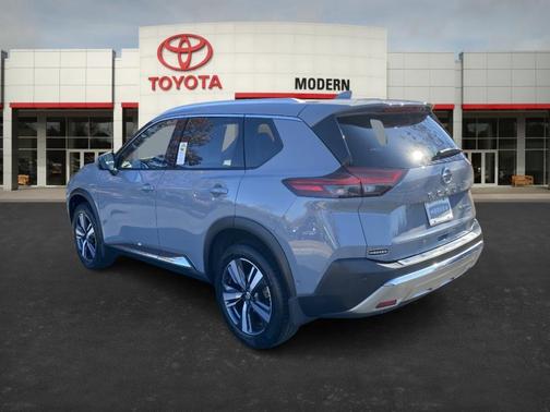 2021 Nissan Rogue Platinum