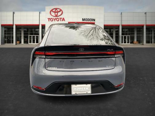 2024 Toyota Prius XLE
