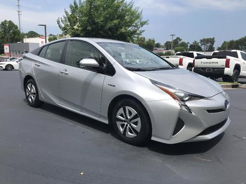 2017 Toyota Prius Three
