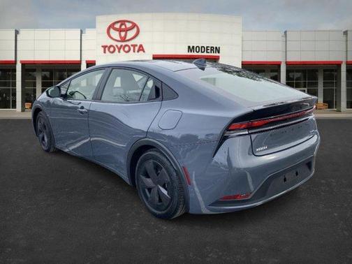2023 Toyota Prius LE