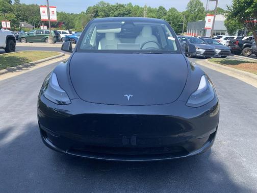 Gray 2024 Tesla Model Y Long Range
