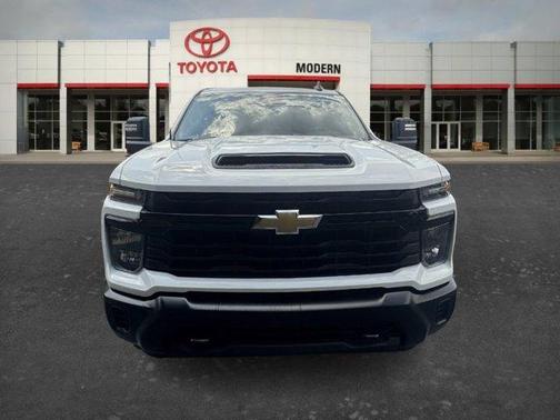 White 2025 Chevrolet Silverado 2500 WT