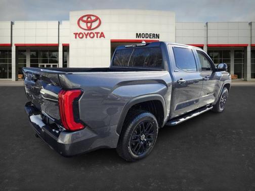 2024 Toyota Tundra Hybrid Limited