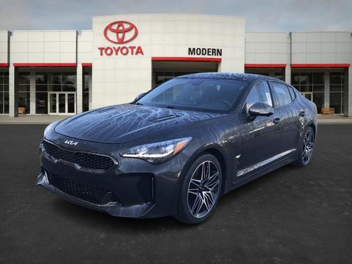 2023 Kia Stinger GT2