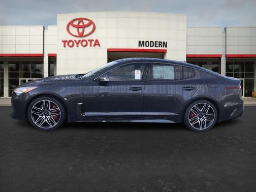 2023 Kia Stinger GT2